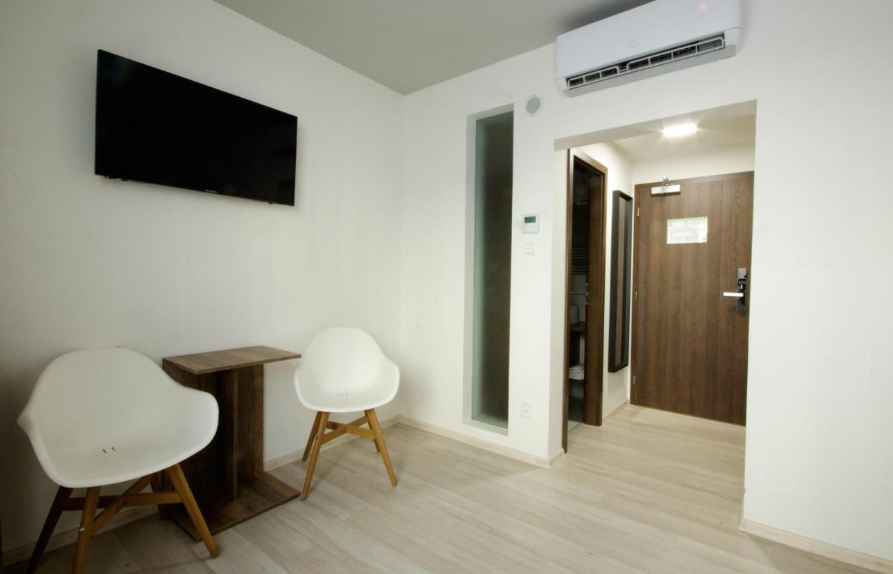 Hotel Adeba 4*