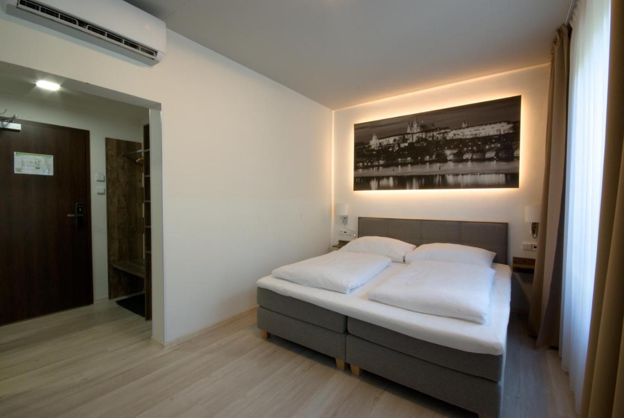 Adeba Hotel 4*