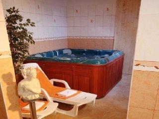 Adeba Hotel 4*